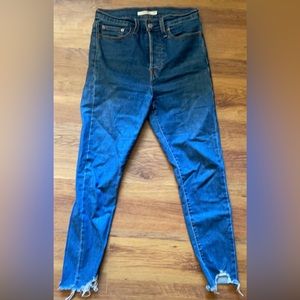 Levi jeans